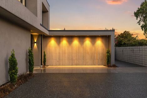 Photo of property in 114a Paparoa Street, Papanui, Christchurch, 8053