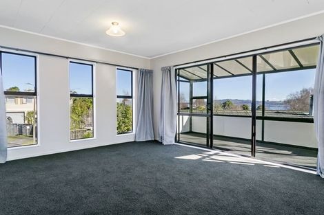 Photo of property in 11 Wembley Place, Richmond Heights, Taupo, 3330