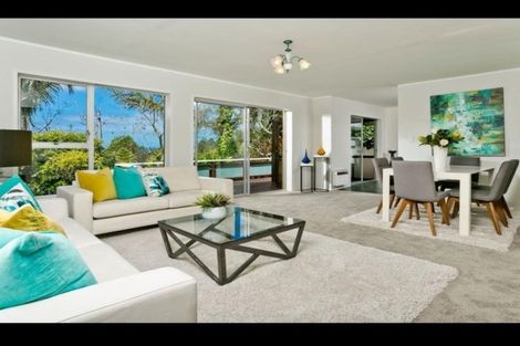Photo of property in 13 Dunraven Place, Torbay, Auckland, 0630