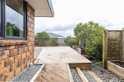 Photo of property in 7 Lourie Way, Fitzherbert, Palmerston North, 4410