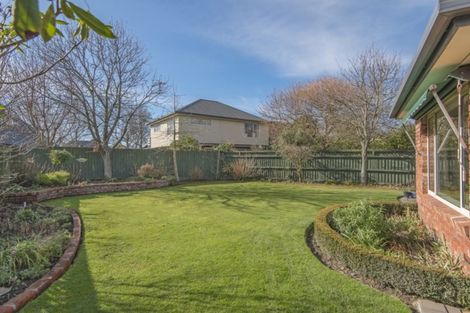 Photo of property in 11 Parkham Drive, Burnside, Christchurch, 8053