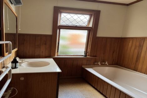 Photo of property in 108 Highcliff Road, Andersons Bay, Dunedin, 9013