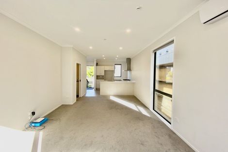 Photo of property in 6 Awamarino Way, Westgate, Auckland, 0614