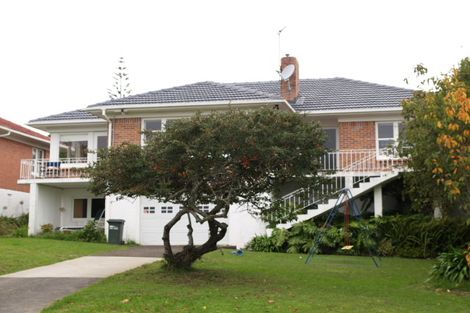 Photo of property in 3 Coates Road, Cockle Bay, Auckland, 2014