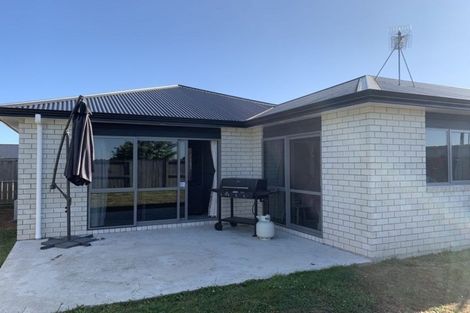 Photo of property in 13/11 Errol Close, Burbush, Hamilton, 3288