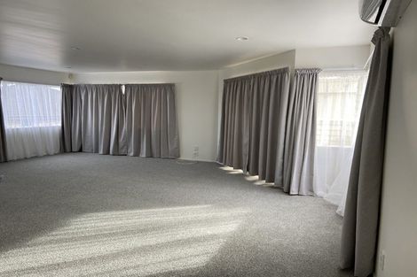 Photo of property in 2/78 Selwyn Crescent, Forrest Hill, Auckland, 0620