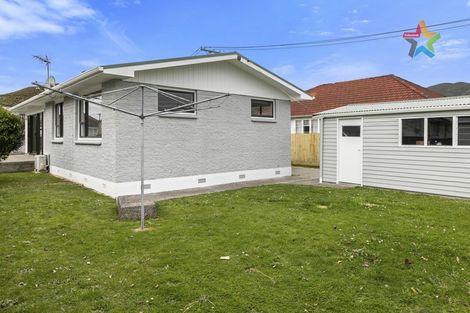 Photo of property in 59 Chapman Crescent, Naenae, Lower Hutt, 5011