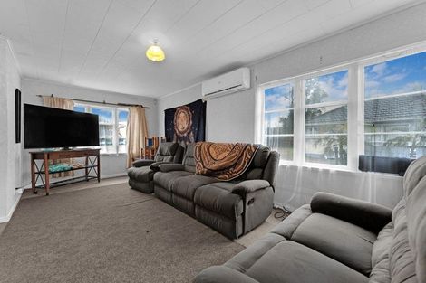 Photo of property in 81 Kayes Road, Pukekohe, 2120