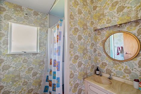 Photo of property in 50 Pauanui Beach Road, Pauanui, Hikuai, 3579