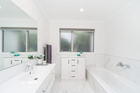 Photo of property in 33a Windsor Street, Terrace End, Palmerston North, 4410