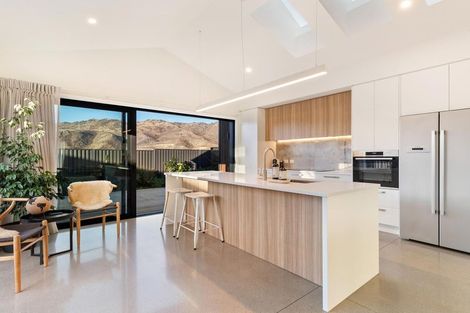 Photo of property in 46 Wallis Drive, Cromwell, 9310