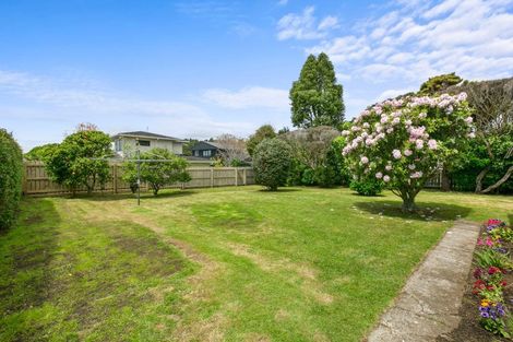 Photo of property in 3 Prudence Place, Oakura, 4314