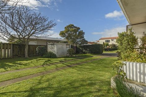 Photo of property in 5a Laing Place, Otumoetai, Tauranga, 3110