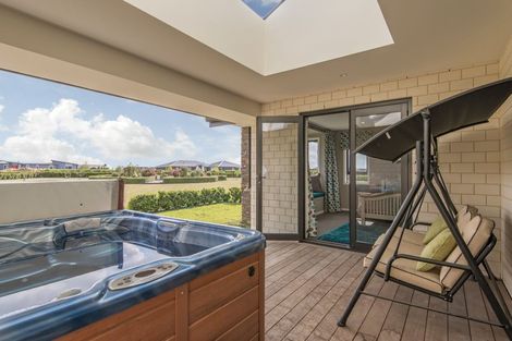 Photo of property in 24 Landsborough Drive, Darfield, 7571