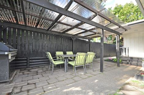 Photo of property in 4 Wesleydale Place, Papakura, 2110