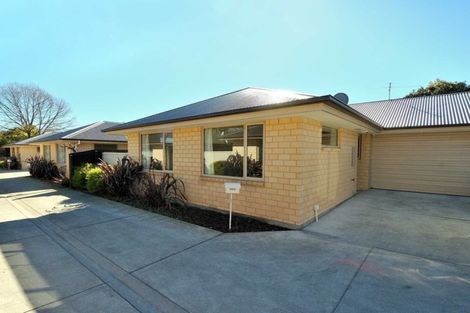 Photo of property in 50 Thackeray Place, Waltham, Christchurch, 8023