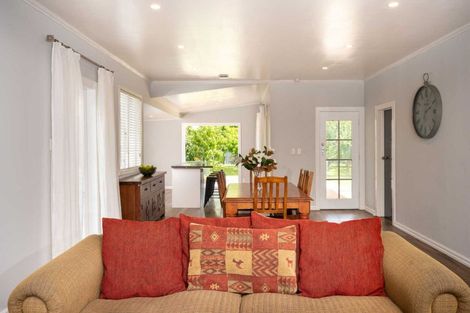 Photo of property in 706 Avenue Road West, Saint Leonards, Hastings, 4120