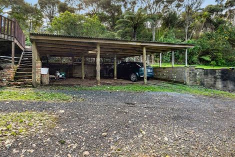 Photo of property in 17 Matatea Road, Waimauku, 0881