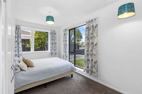 Photo of property in 8 Blake Street, New Brighton, Christchurch, 8061