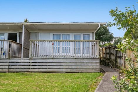 Photo of property in 2 Kaipara Crescent, Helensville, 0800