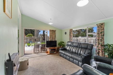 Photo of property in 43a Sandspit Road, Waiuku, 2123