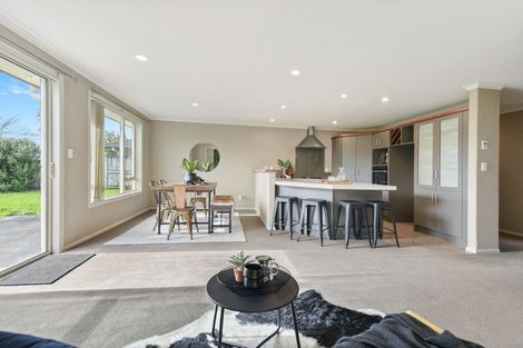 Photo of property in 1 Woburn Court, Rototuna North, Hamilton, 3210