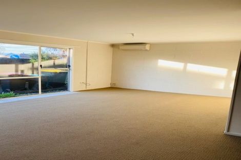 Photo of property in 2/457 Barbadoes Street, Edgeware, Christchurch, 8013