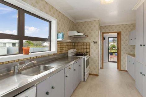 Photo of property in 46 Rugby Street, Levin, 5510