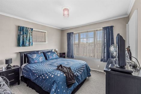 Photo of property in 6 Soberton Street, Aranui, Christchurch, 8061