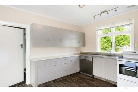 Photo of property in 43 Harris Street, Waimate, 7924