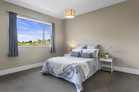 Photo of property in 8 Leith Drive, Loburn, Rangiora, 7472