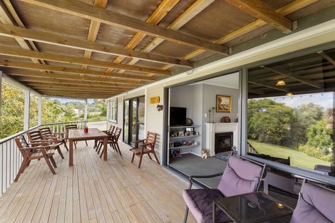 Photo of property in 306 Oneriri Road, Kaiwaka, 0573