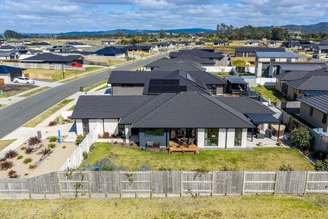Photo of property in 4 Te Taniwha Road, One Tree Point, 0118
