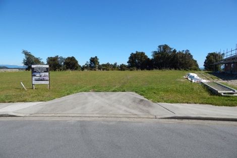 Photo of property in 17 Racecourse Terrace Rise, Hokitika, 7882