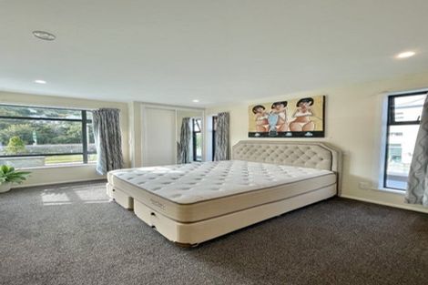 Photo of property in 90a Khandallah Road, Khandallah, Wellington, 6035