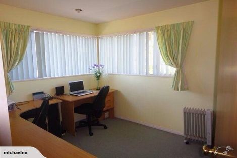 Photo of property in 94 Memorial Avenue, Ilam, Christchurch, 8053