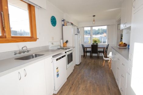 Photo of property in 62 Russell Street, Alexandra, 9320