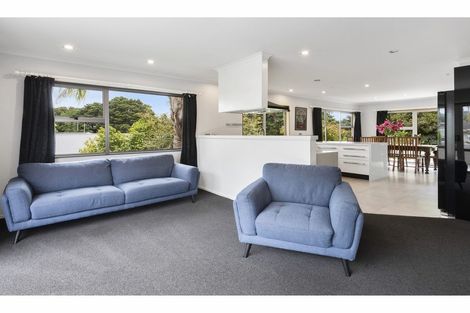 Photo of property in 17 Kotare Crescent, Maunu, Whangarei, 0110