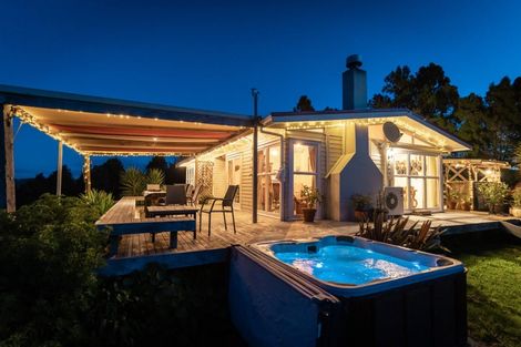 Photo of property in 150 Bartlett Road, Waiotira, 0193