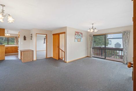 Photo of property in 11 Briarmont Street, Avondale, Christchurch, 8061