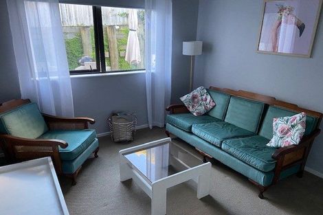 Photo of property in 29 Tawa Place, Orewa, 0931