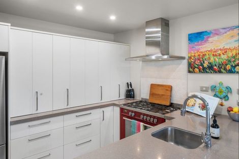 Photo of property in 5 Henley Close, Rolleston, 7614