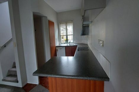 Photo of property in 1 Mt Lebanon Lane, Henderson, Auckland, 0612