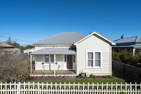 Photo of property in 5 Hunia Street, Marton, 4710