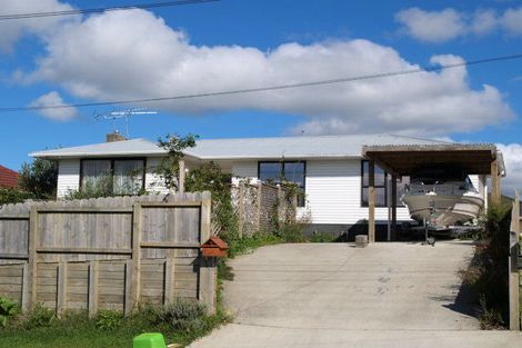 Photo of property in 37 Andrew Road, Howick, Auckland, 2010