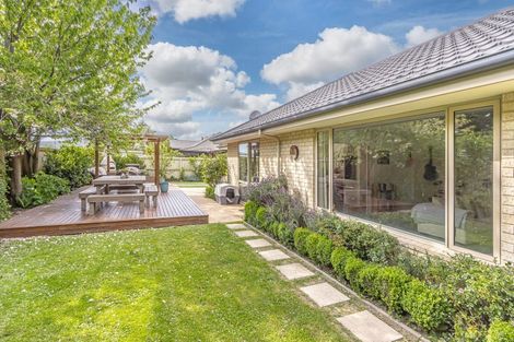 Photo of property in 18 Elmslie Grove, Halswell, Christchurch, 8025