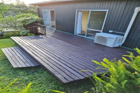 Photo of property in 2/56 Peach Road, Glenfield, Auckland, 0629