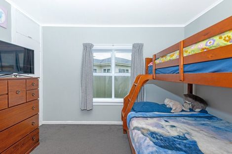 Photo of property in 5 Tolerton Avenue, Elgin, Gisborne, 4010