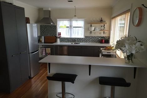 Photo of property in 13a Kinvig Place, Ranui, Auckland, 0612