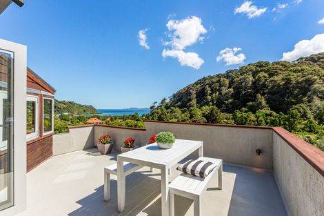 Photo of property in 130a Cheviot Road, Lowry Bay, Lower Hutt, 5013